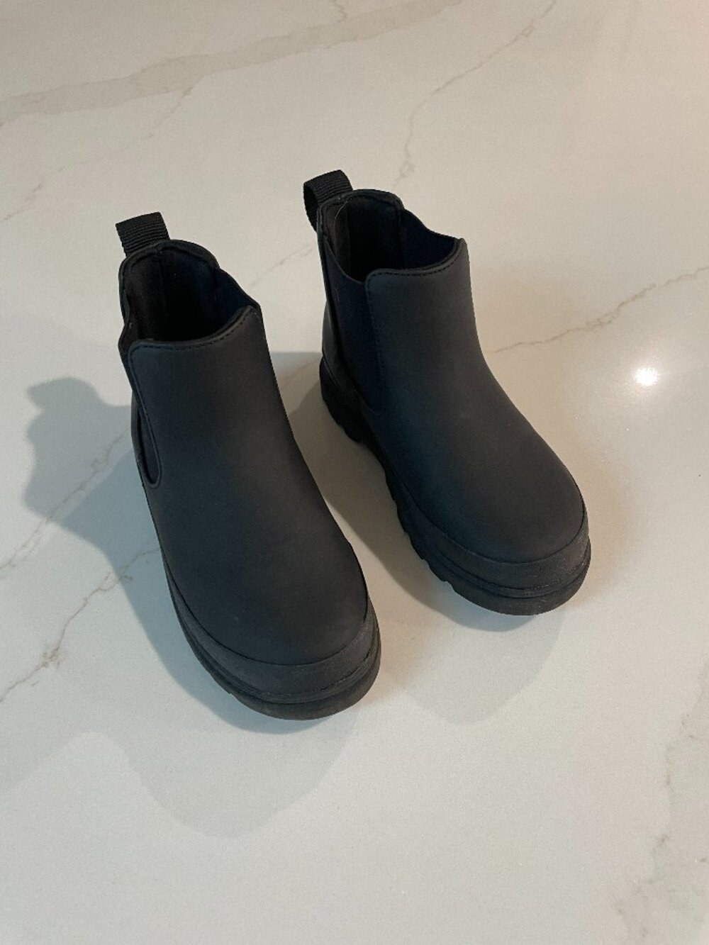 Size 10 Native Chelsea Boots